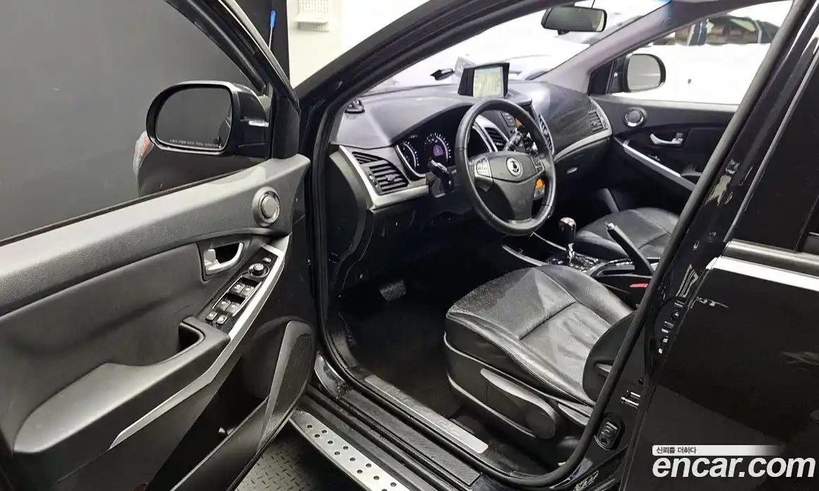 SsangYong Korando 2015 2.0 Автомат в Москве № 30498, фото 20