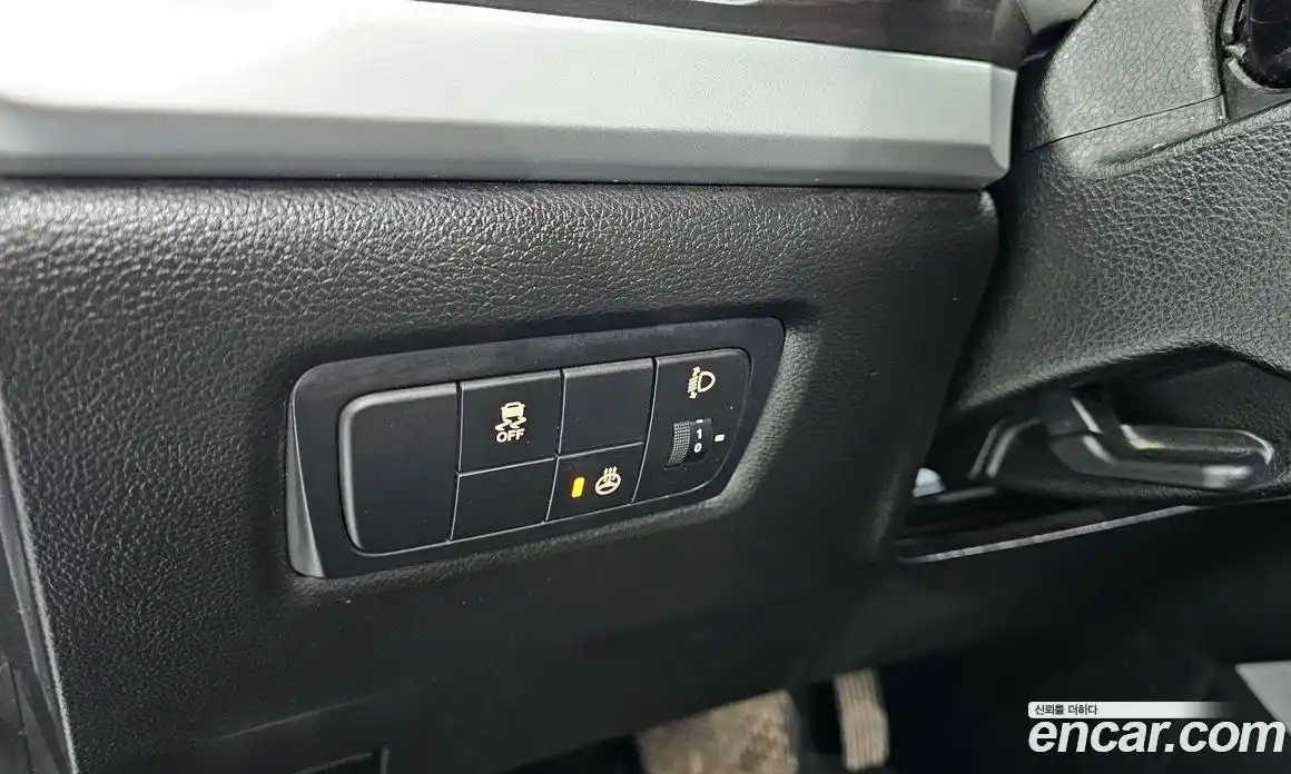 SsangYong Korando 2016 2.2 Автомат в Москве № 30539, фото 4