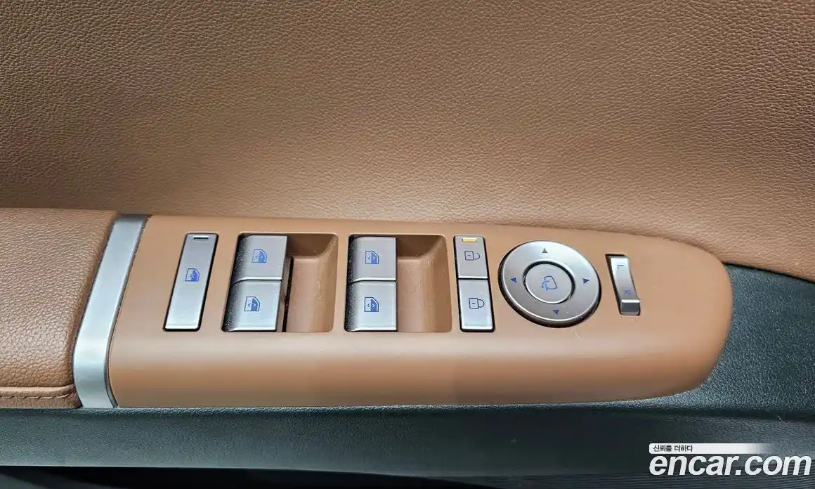 Hyundai Grandeur 2023 2.5 Автомат в Москве № 305674, фото 13