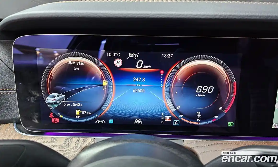 Mercedes-Benz E-Class 2022 2.0 Автомат в Москве № 311075, фото 20