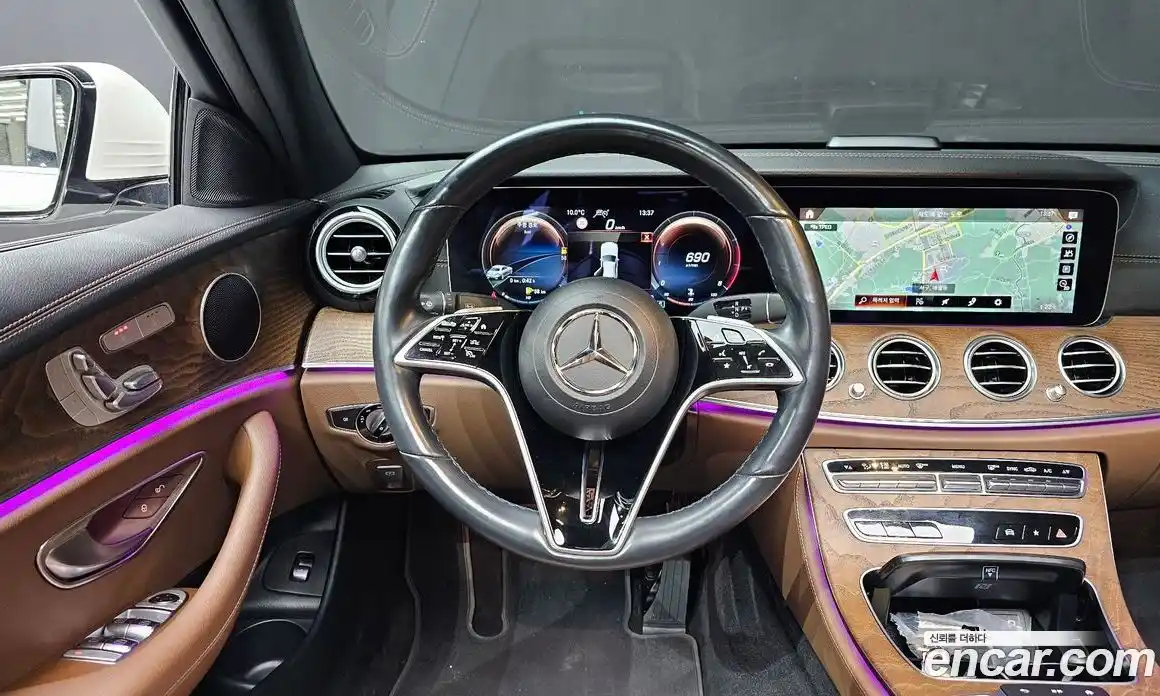 Mercedes-Benz E-Class 2022 2.0 Автомат в Москве № 311075, фото 6