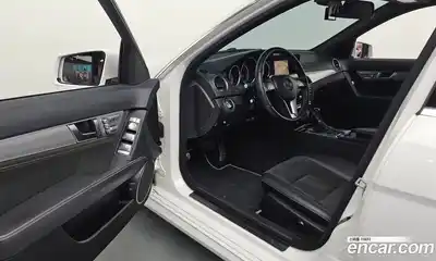 Mercedes-Benz C-Class 2014 1.8 Автомат в Москве № 311614, миниатюра 12