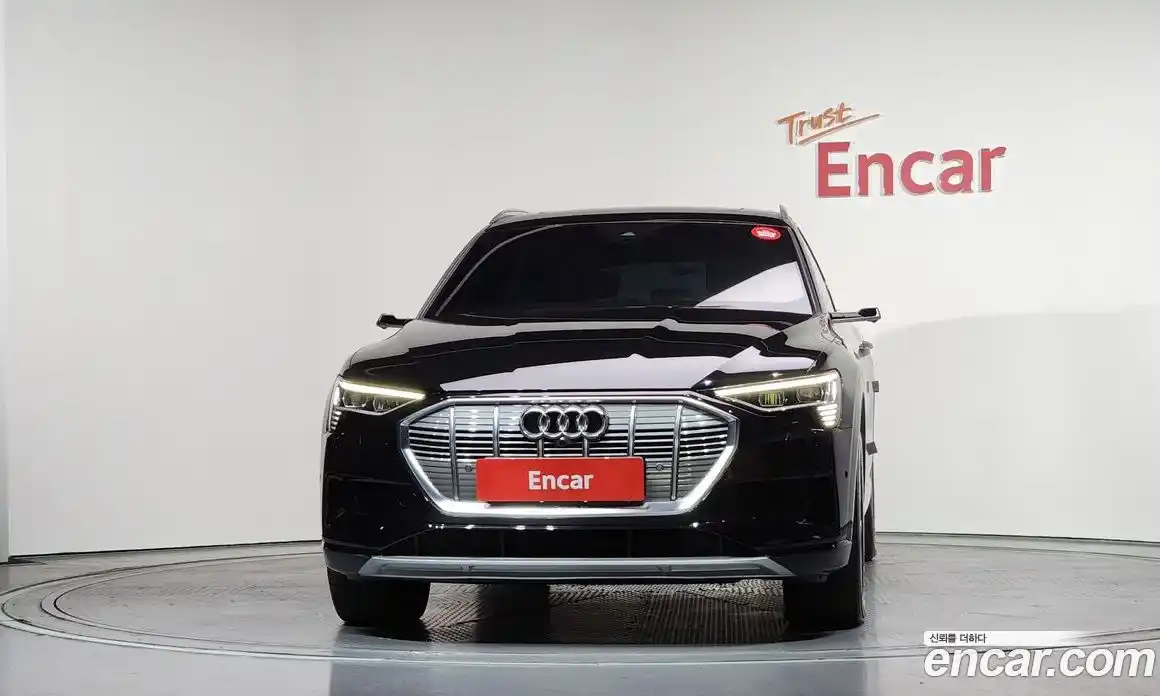 Audi e-tron 2022 0.2 Автомат в Москве № 311701, фото 3