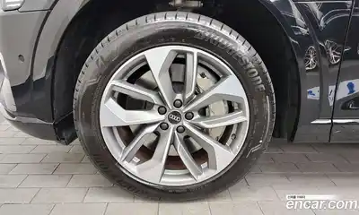 Audi e-tron 2022 0.2 Автомат в Москве № 311701, миниатюра 5