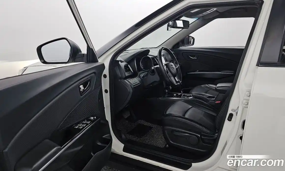 SsangYong TIBOLI 2018 1.6 Автомат в Москве № 31746, фото 15