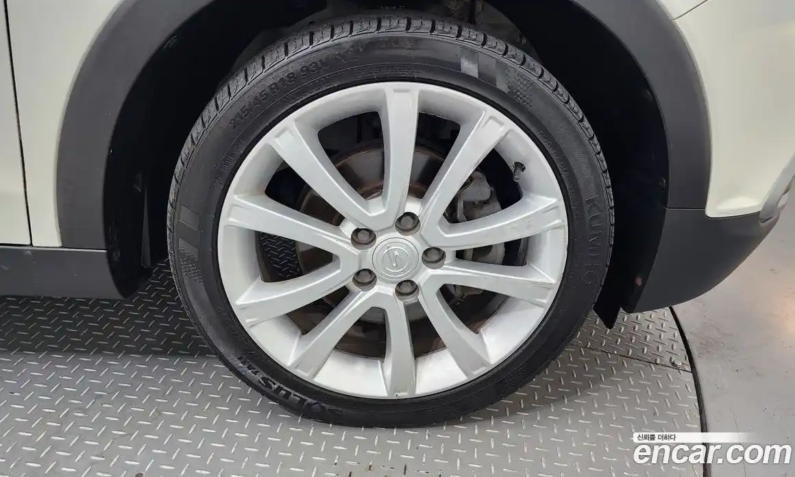 SsangYong TIBOLI 2016 1.6 Автомат в Москве № 32017, фото 12