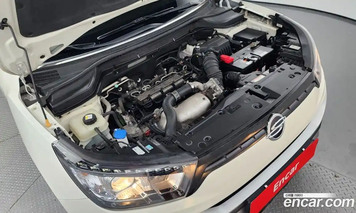 SsangYong TIBOLI 2016 1.6 Автомат в Москве № 32017, фото 19