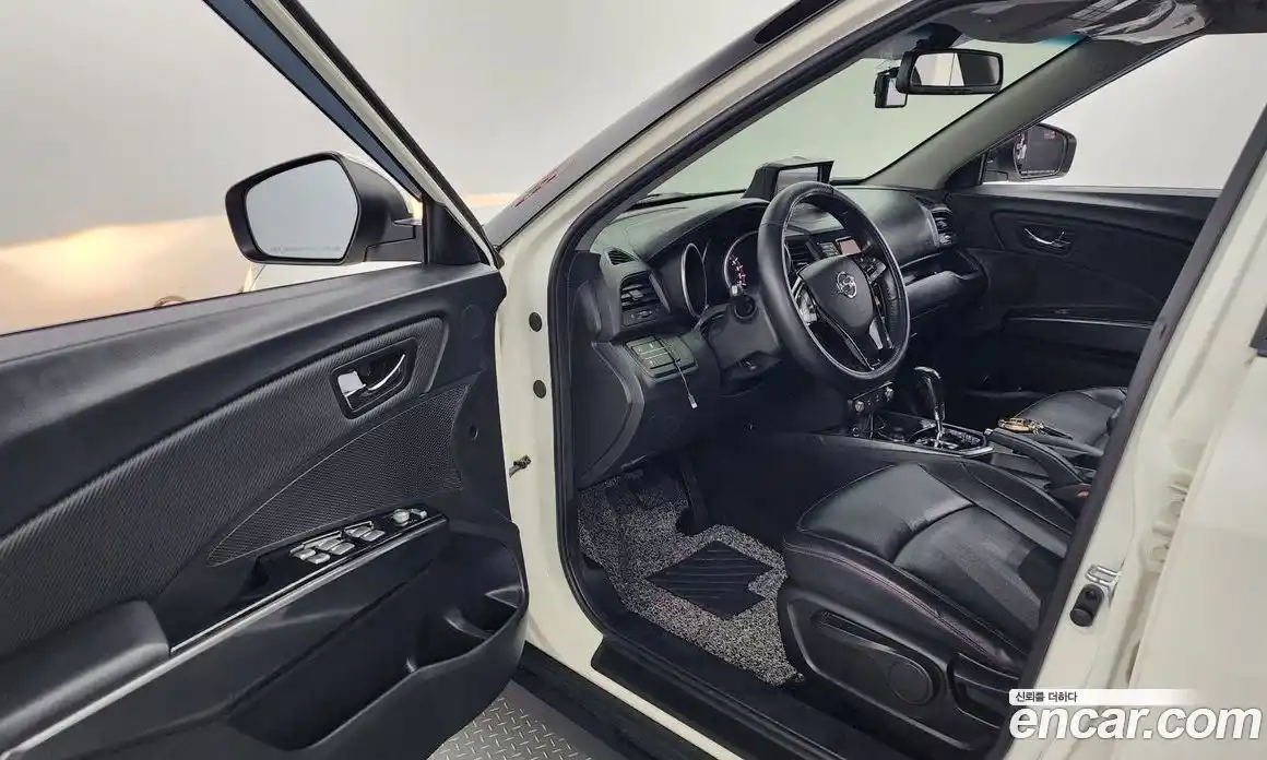 SsangYong TIBOLI 2016 1.6 Автомат в Москве № 32017, фото 5