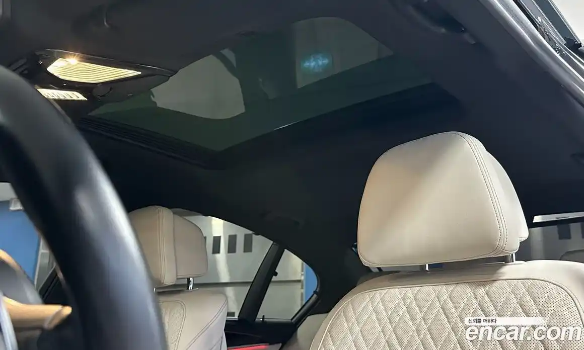 BMW 5-Series 2023 4.4 Автомат в Москве № 320292, фото 19