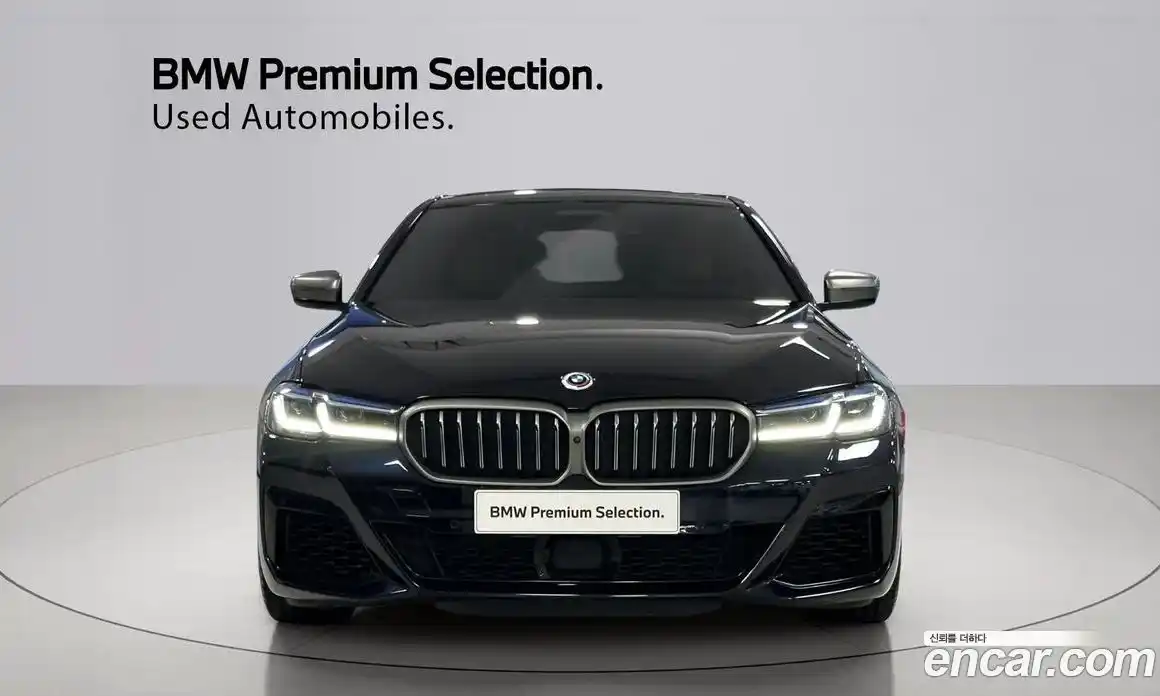 BMW 5-Series 2023 4.4 Автомат в Москве № 320292, фото 3