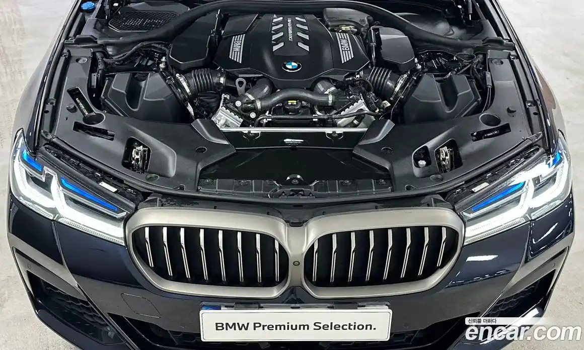 BMW 5-Series 2023 4.4 Автомат в Москве № 320292, фото 6