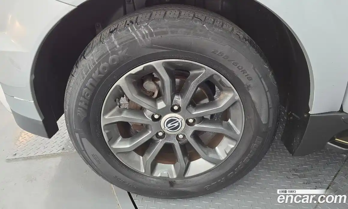 SsangYong Korando 2016 2.0 Автомат в Москве № 32410, фото 13