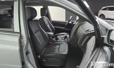 SsangYong Korando 2016 2.0 Автомат в Москве № 32410, миниатюра 3