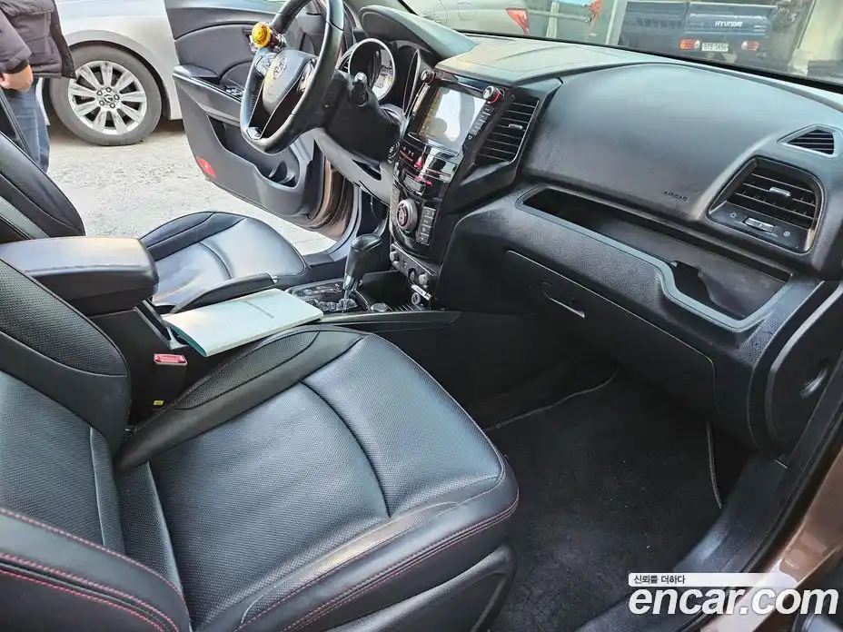 SsangYong TIBOLI 2017 1.6 Автомат в Москве № 324609, фото 14