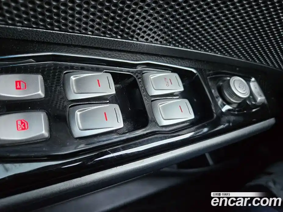 SsangYong TIBOLI 2017 1.6 Автомат в Москве № 324609, фото 16