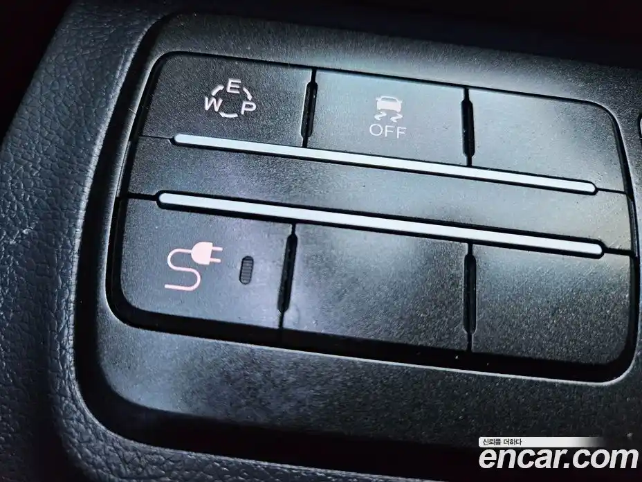 SsangYong TIBOLI 2017 1.6 Автомат в Москве № 324609, фото 19