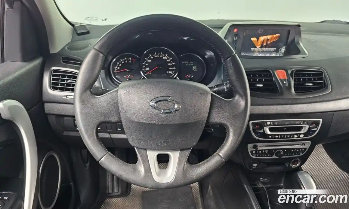 Renault SM3 2010 1.6 Автомат в Москве № 329843, фото 13