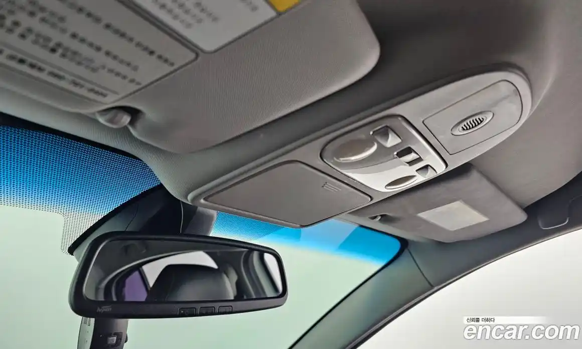 Renault SM3 2010 1.6 Автомат в Москве № 329843, фото 19