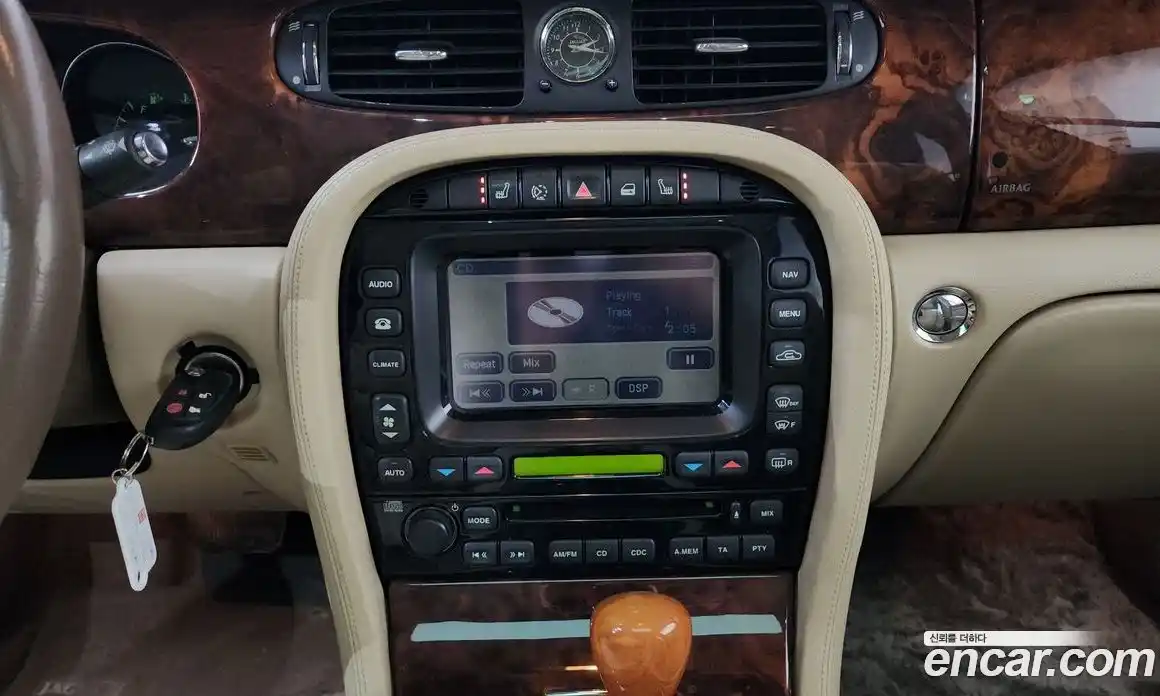 Jaguar XJ 2007 2.7 Автомат в Москве № 331535, фото 14