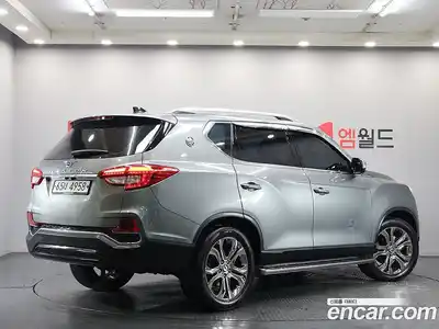 SsangYong Rexton 2018 2.2 Автомат в Москве № 35778, миниатюра 3