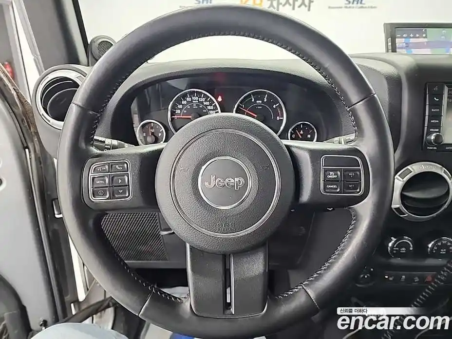 Jeep Wrangler 2013 2.8 Автомат в Москве № 360753, фото 10