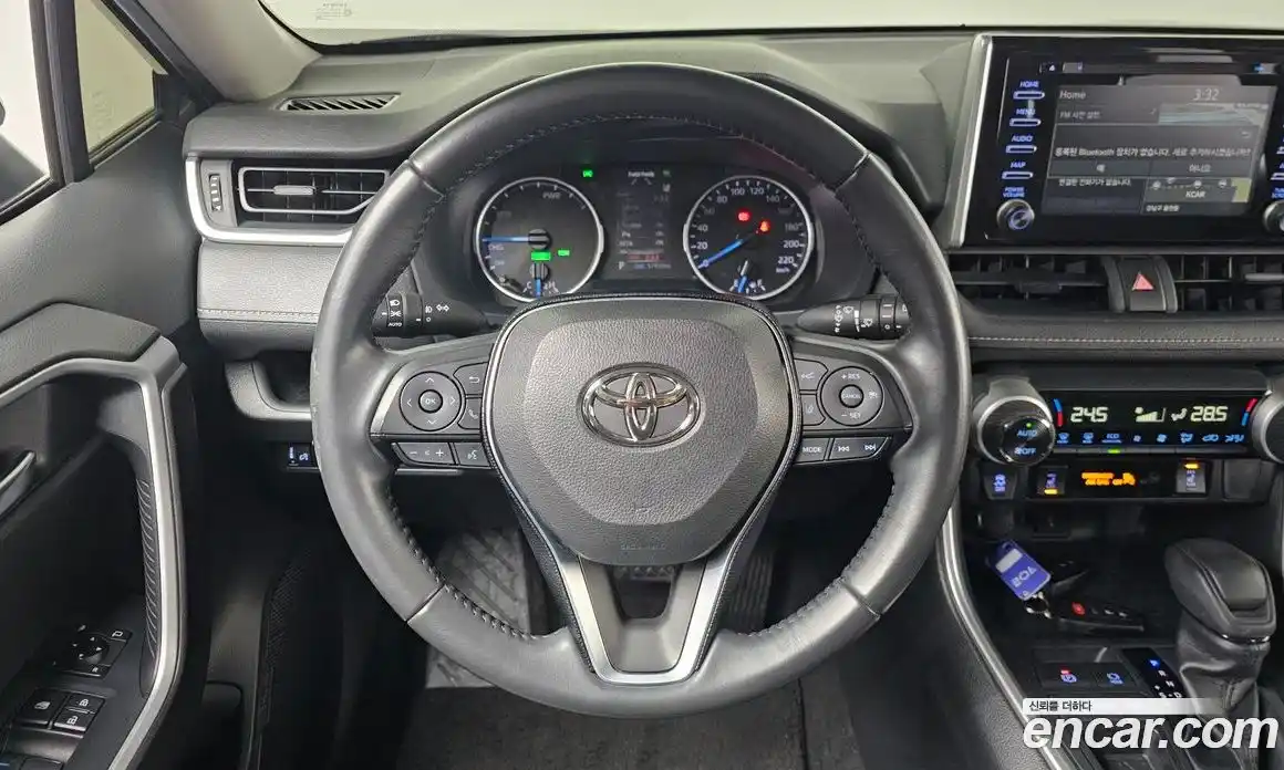 Toyota RAV4 2020 2.5 Автомат в Москве № 360771, фото 13