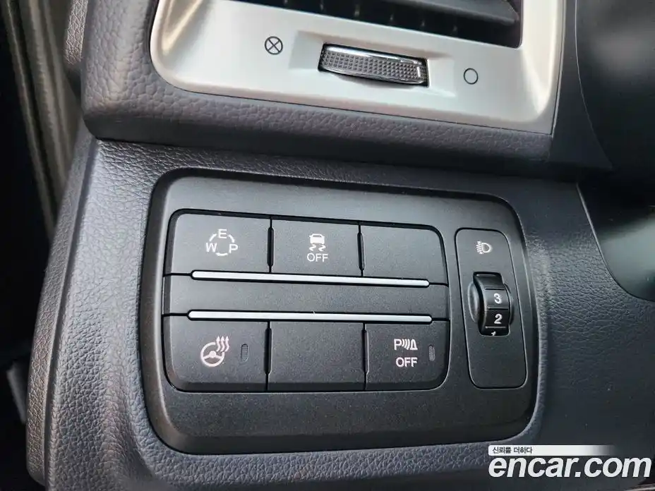 SsangYong TIBOLI 2015 1.6 Автомат в Москве № 369891, фото 16