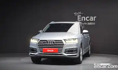 Audi Q7 2019 2.0 Автомат в Москве № 373083, миниатюра 3