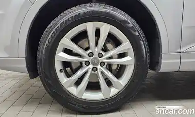 Audi Q7 2019 2.0 Автомат в Москве № 373083, миниатюра 5