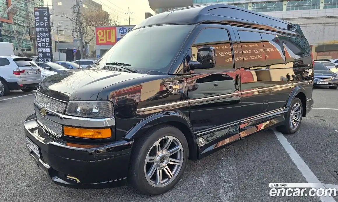 Chevrolet Express Van 2019 6.0 Автомат в Москве № 376202, фото 1