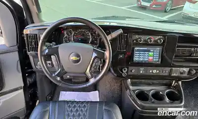 Chevrolet Express Van 2019 6.0 Автомат в Москве № 376202, миниатюра 12