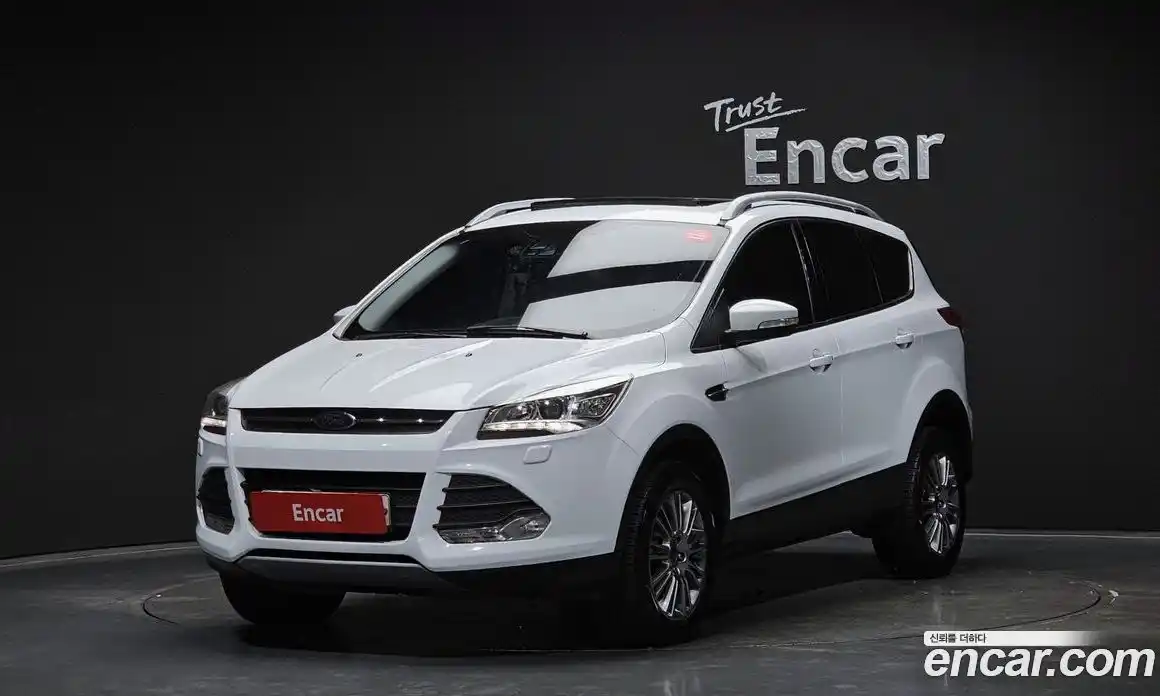 Ford Kuga 2016 2.0 Автомат в Москве № 384955, фото 1