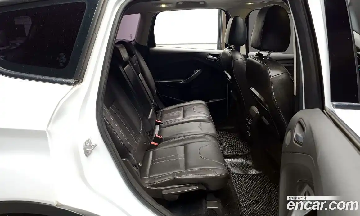 Ford Kuga 2016 2.0 Автомат в Москве № 384955, фото 11