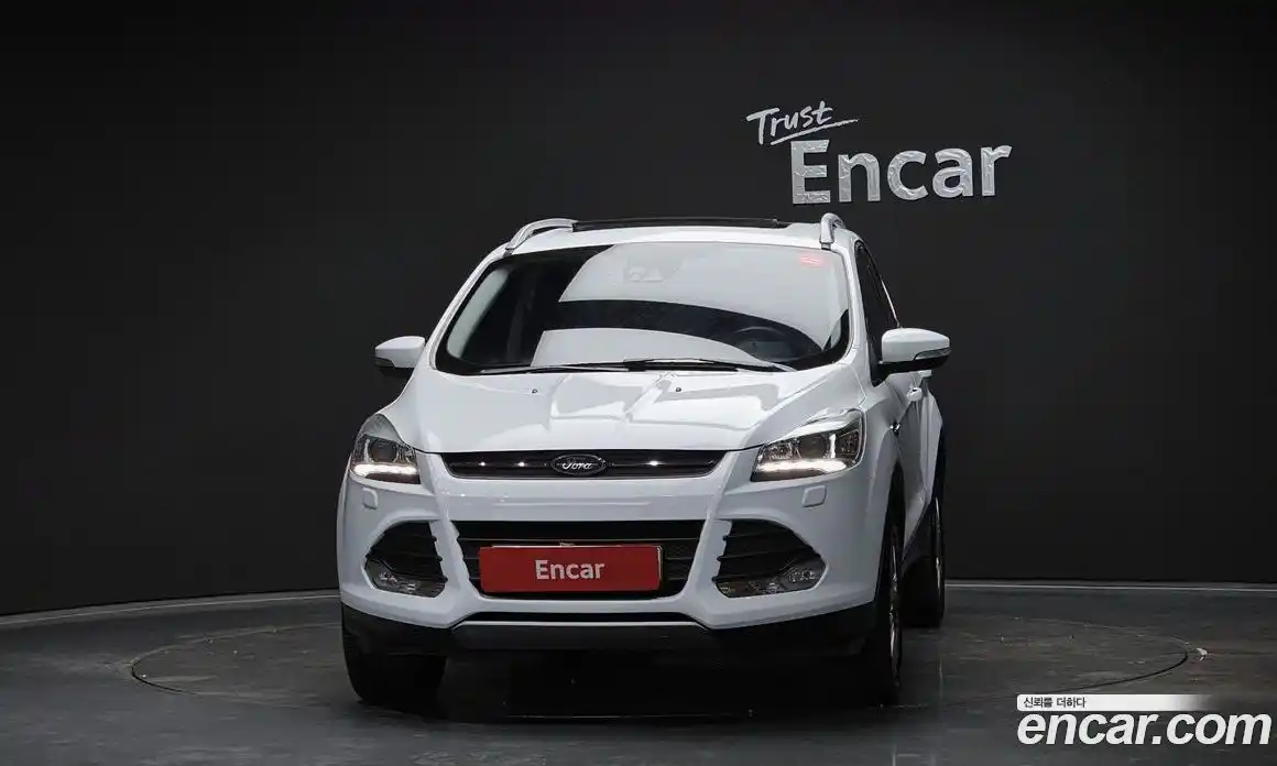 Ford Kuga 2016 2.0 Автомат в Москве № 384955, фото 3