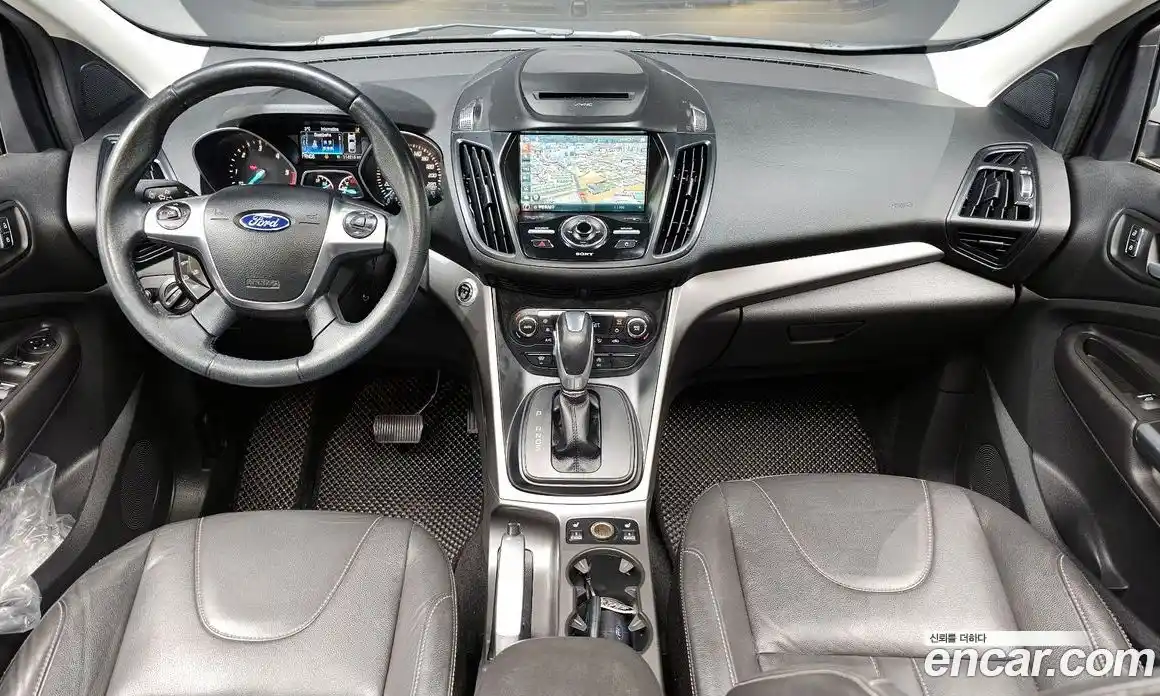Ford Kuga 2016 2.0 Автомат в Москве № 384955, фото 7