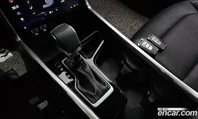 SsangYong Torres 2024 1.5 Автомат в Москве № 387084, миниатюра 9