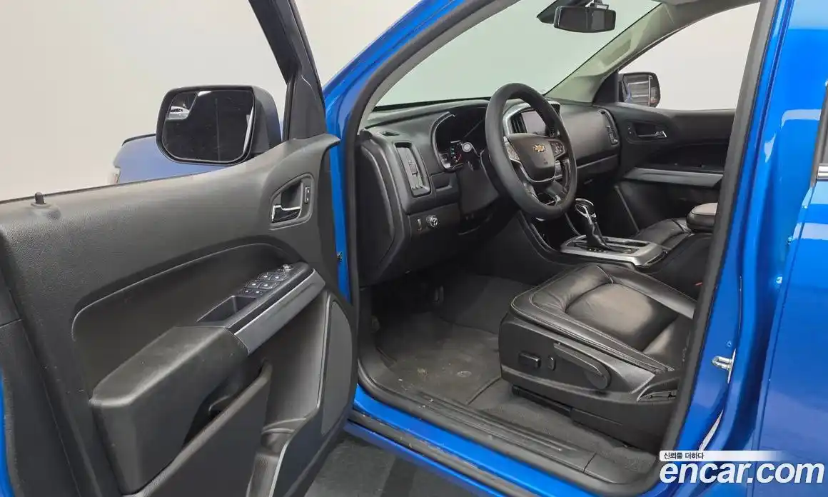 Chevrolet Colorado 2022 3.6 Автомат в Москве № 389692, фото 11