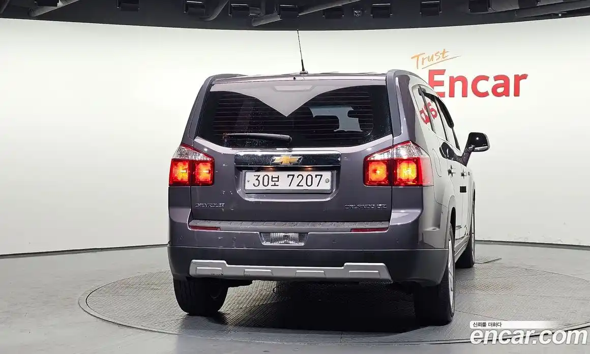 Chevrolet Orlando 2012 2.0 Автомат в Москве № 39393, фото 14