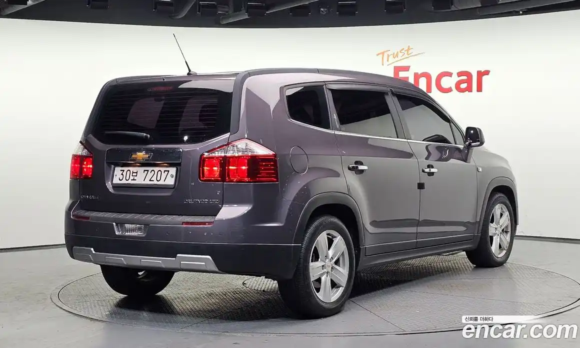 Chevrolet Orlando 2012 2.0 Автомат в Москве № 39393, фото 18