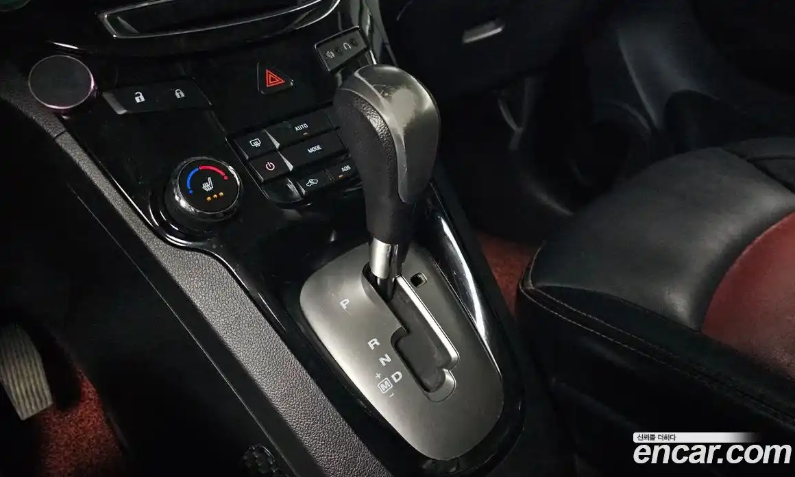 Chevrolet Orlando 2012 2.0 Автомат в Москве № 39393, фото 4