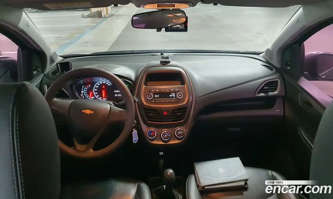 Chevrolet Spark 2019 1.0 Механическая в Москве № 395207, фото 11