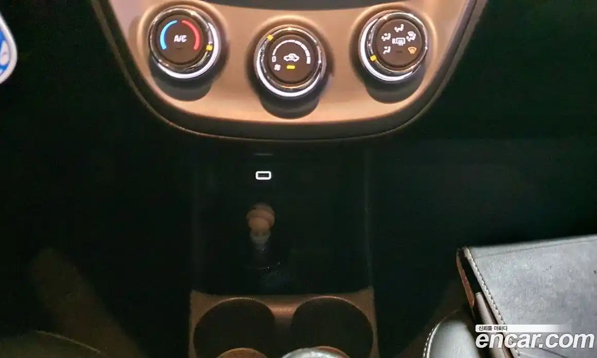 Chevrolet Spark 2019 1.0 Механическая в Москве № 395207, фото 17