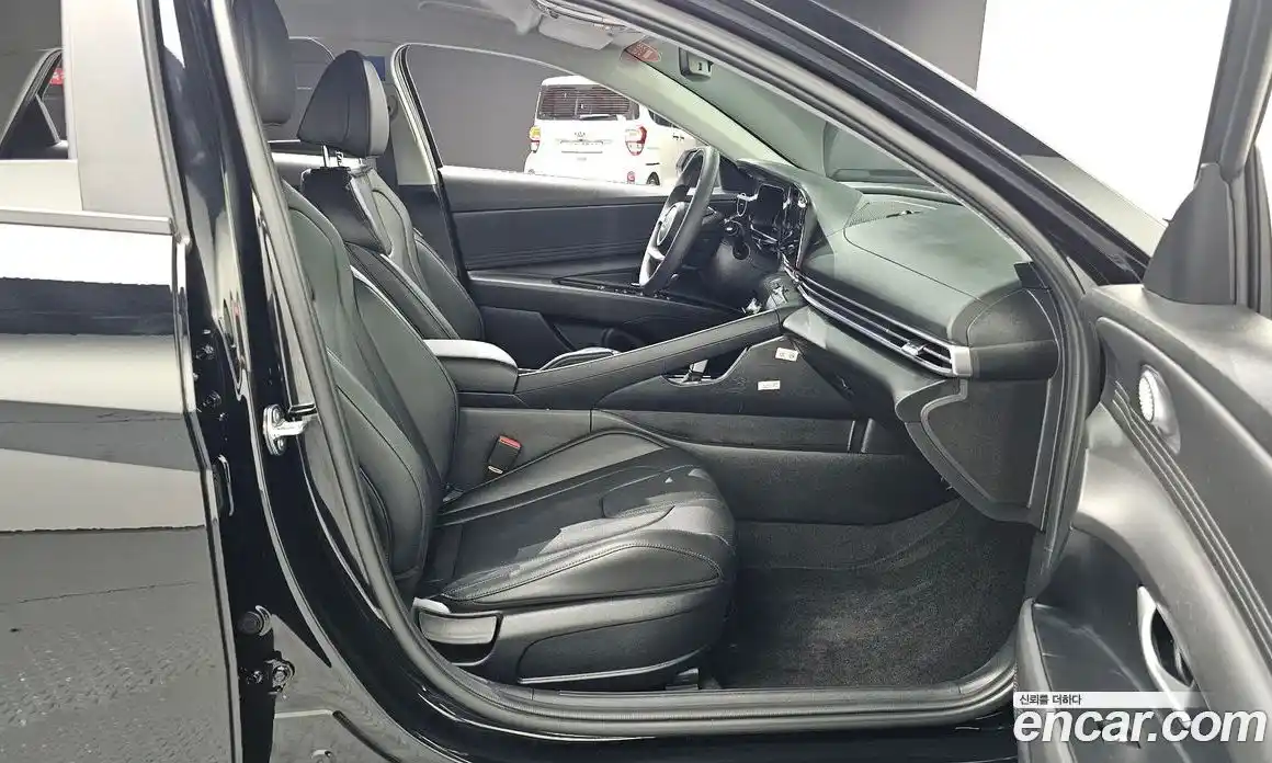 Hyundai Avante 2024 1.6 Автомат в Москве № 396730, фото 11