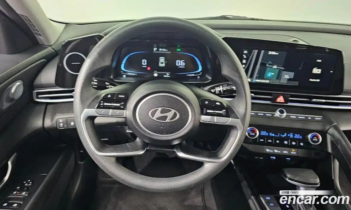 Hyundai Avante 2024 1.6 Автомат в Москве № 396730, фото 13