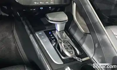 Hyundai Avante 2024 1.6 Автомат в Москве № 396730, миниатюра 9