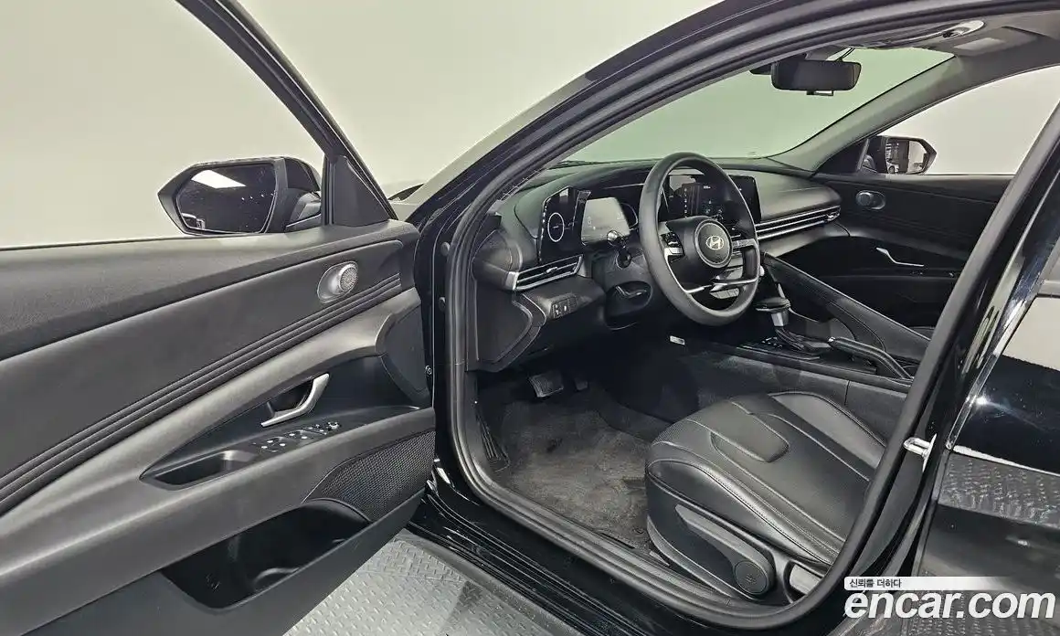 Hyundai Avante 2024 1.6 Автомат в Москве № 396730, фото 10