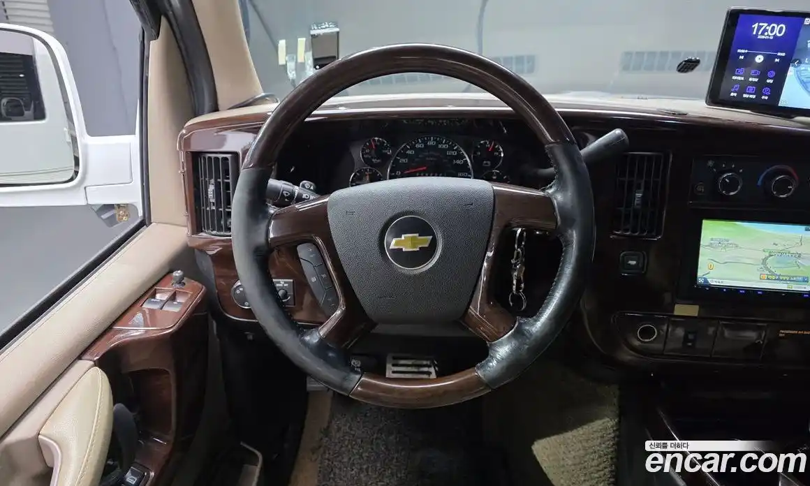 Chevrolet Express Van 2010 5.3 Автомат в Москве № 403996, фото 13