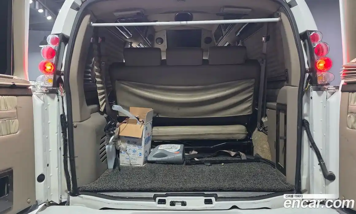 Chevrolet Express Van 2010 5.3 Автомат в Москве № 403996, фото 20