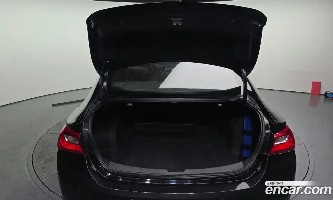 Chevrolet Malibu 2017 2.0 Автомат в Москве № 40762, фото 16