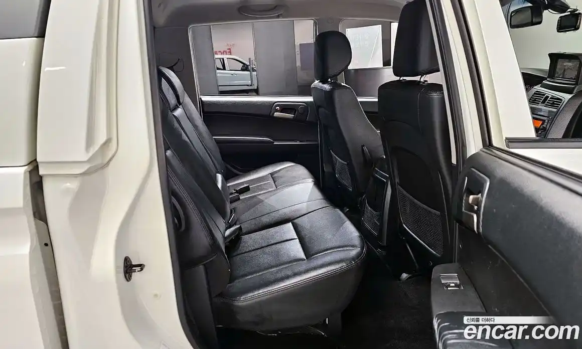 SsangYong Korando 2016 2.0 Автомат в Москве № 409416, фото 12